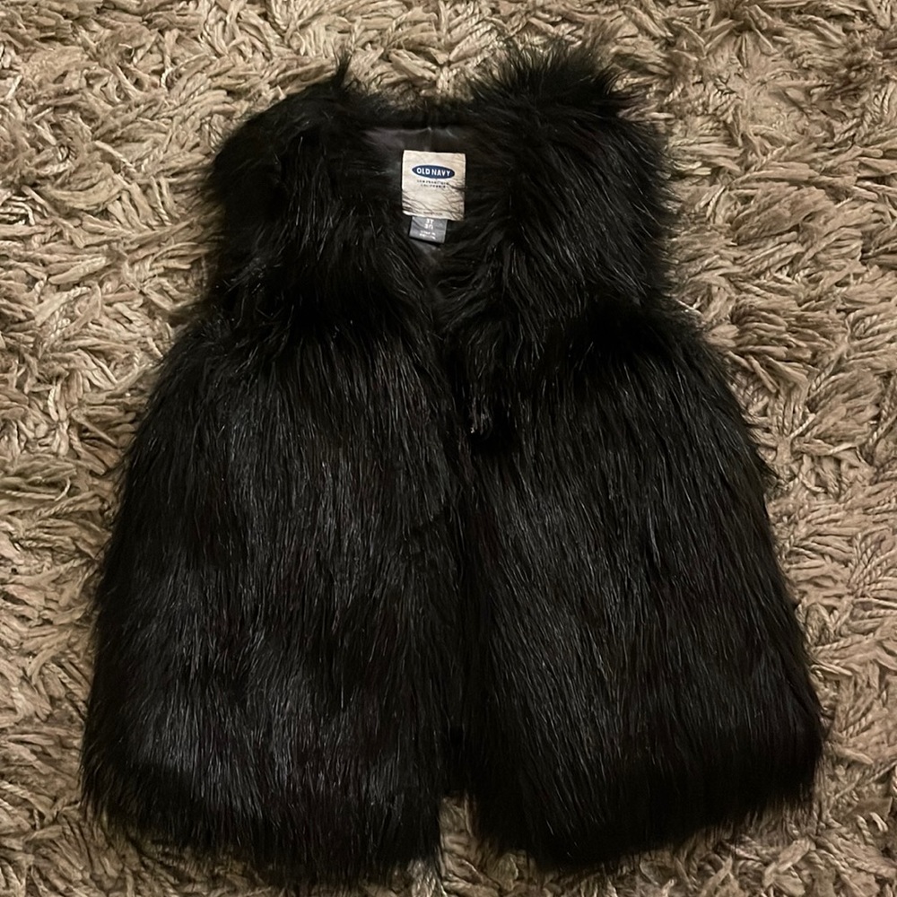 Old navy girls 3T faux fur vest